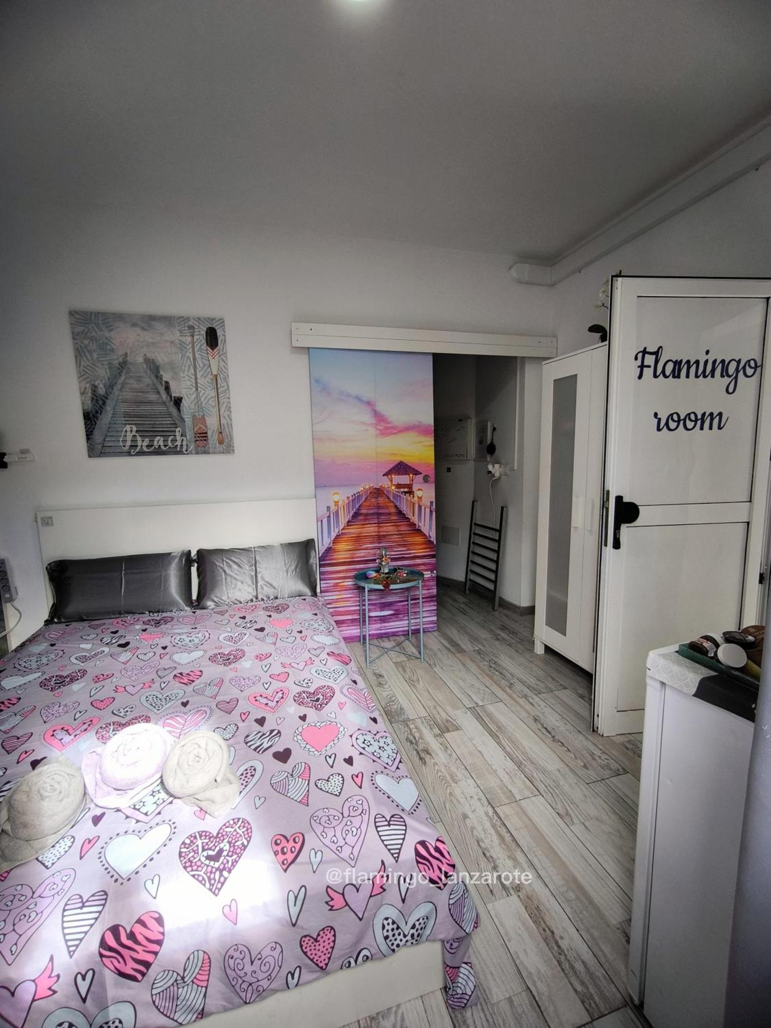 Flamingo, Entrada Privada Y Baño Privado En By Flamingo House *